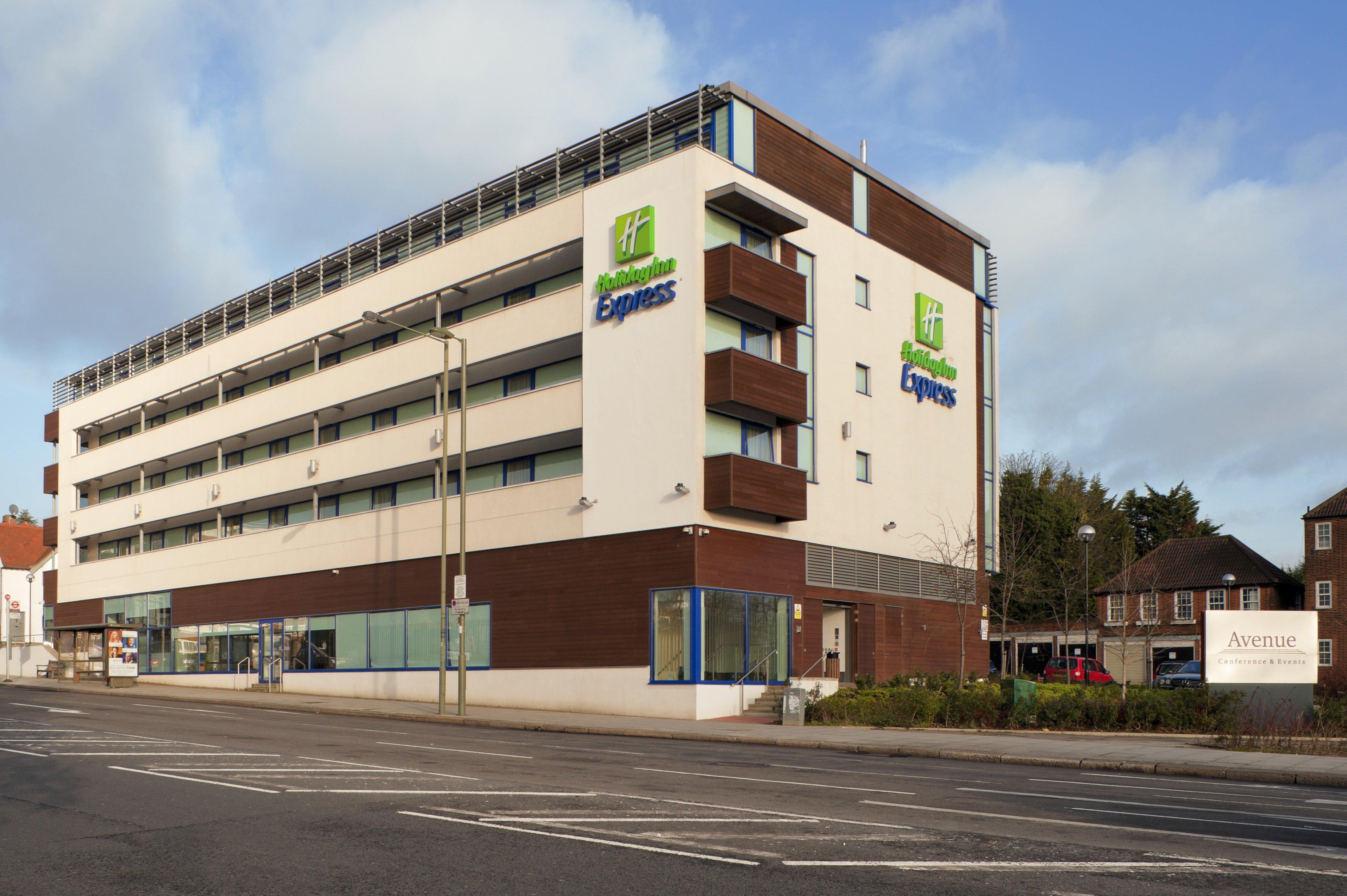 Holiday Inn Express London Golders Green, An Ihg Hotel Finchley Εξωτερικό φωτογραφία