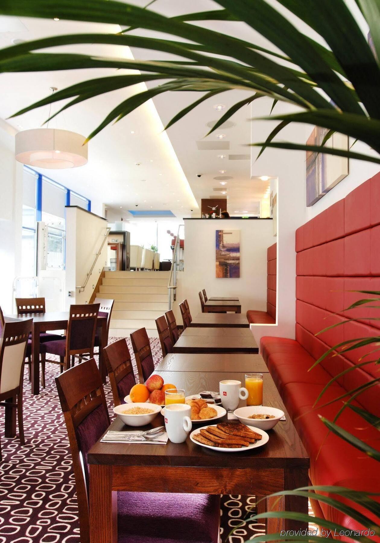 Holiday Inn Express London Golders Green, An Ihg Hotel Finchley Εξωτερικό φωτογραφία